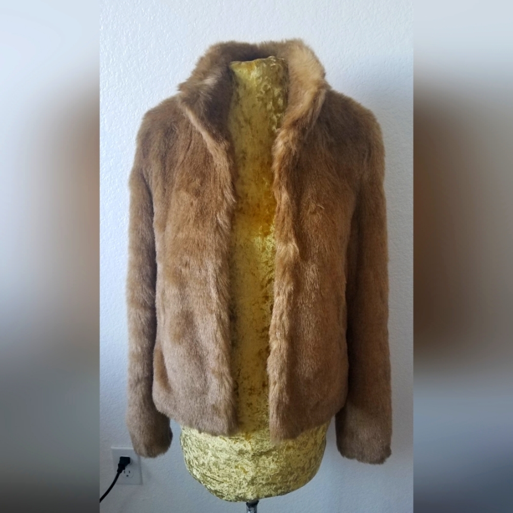 Toupee/brown Faux fur jacket size 6